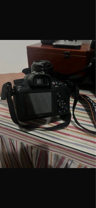 Cámara Sony Alpha A58 + Objetivo 18-55