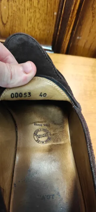 Zapatos de ante marrones