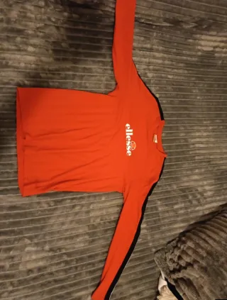 Camiseta manga larga Ellesse roja