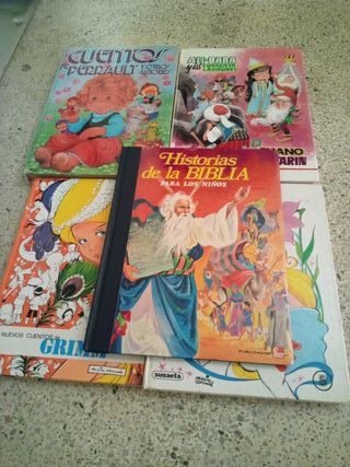 Vendo 5 libros infantiles, Coruña, todos por 15 €.