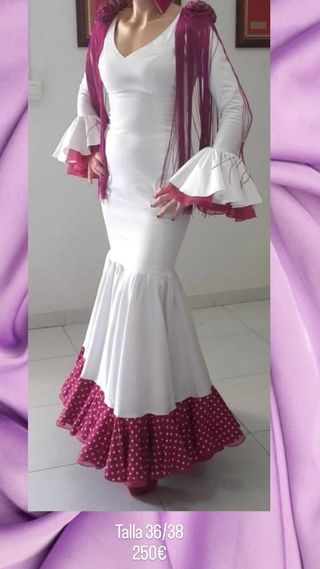 Traje de flamenca blanco y rojo talla 36/38