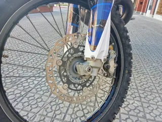 Yamaha YZ250 Motocross Azul/Blanco