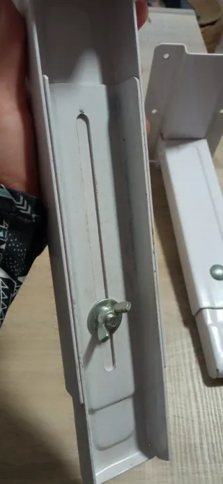 2Estanterías+REGALO soportes pared Y Lampara papel