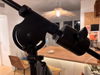 K&M 21430 Soporte Micrófono con Ruedas