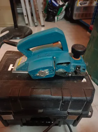 Cepillo Eléctrico Virutex