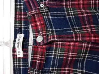 Pantalón skinny cuadros Pull&Bear Talla S