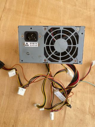 Fuente de Alimentación PC