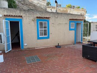Casa adosada en alquiler en Ses Figueretes - Platja d'en Bossa - Cas Serres en Ibiza/Eivissa