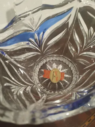 Cesta de bombones de cristal