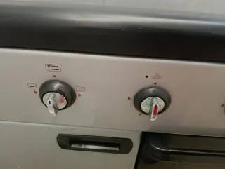 Cocina de gas con horno marca 8 shel