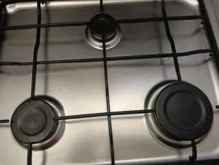 Cocina de gas con horno marca 8 shel