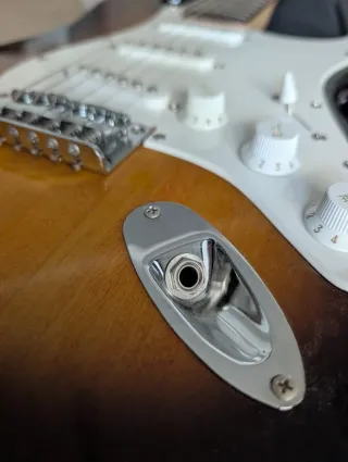 Fender Squier Guitarra Eléctrica con funda.