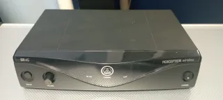 Maletín plateado para micrófono