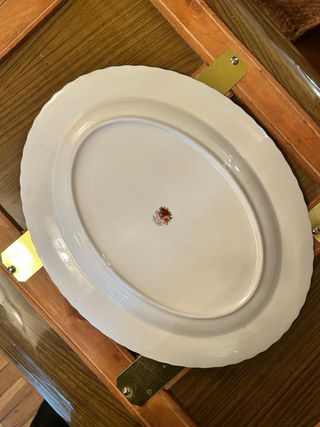 Fuente Royal Albert Old Country Roses