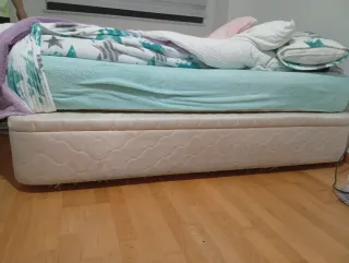 Canapé 1.35 x 190 Base Tapizada