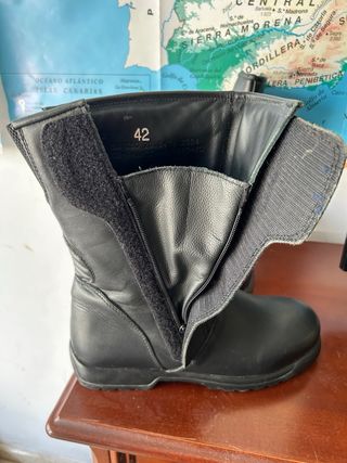 Bota FAL Moto Talla 42 - Como Nueva