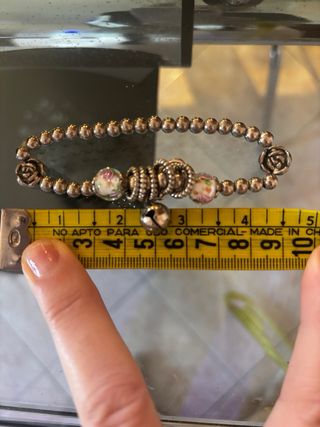 Braccialetto elastico con charms