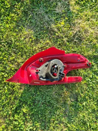 Luzes Traseiras Peugeot 208