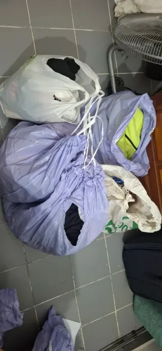 Lote de Ropa Variada.