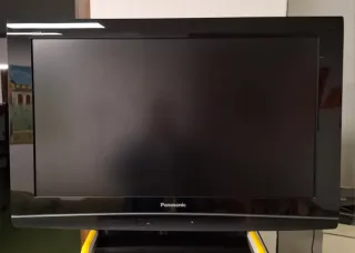 Televisión Panasonic Negra
