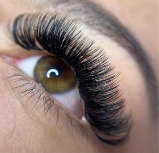 Pestañas Pelo a Pelo, Laminado de cejas y Lifting