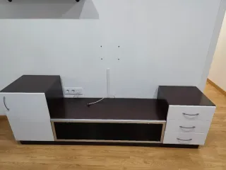 Mueble salón wengué y beige