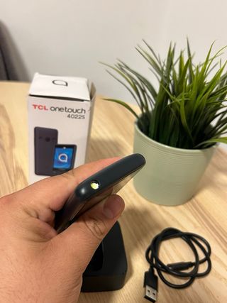 TCL One Touch 4022S Teléfono Móvil Básico