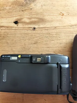 Máquina Fotográfica Nikon Zoom 500 AF