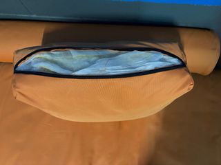 Sofá-cama naranja 2m x 0.8m