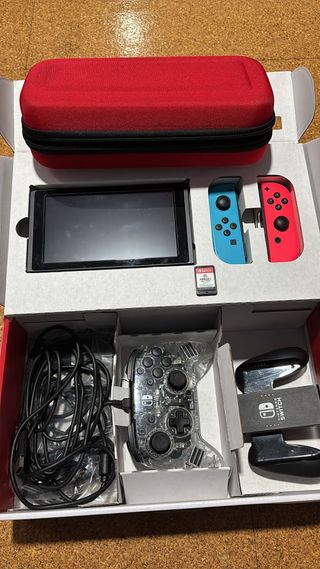 Nintendo Switch Azul y Rojo