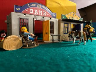 Playmobil Maletín Western Sheriff y Banco