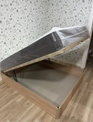 Canapés y colchones