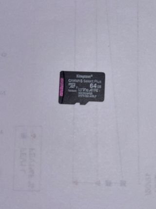 Nintendo Switch con cargador y memoria