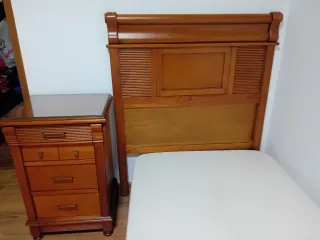 Dormitorio Clásico Madera