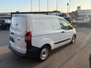 Ford E-Transit Courier 2016