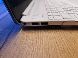 HP 15 i7 16GB RAM 477GB SSD