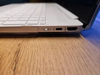 HP 15 i7 16GB RAM 477GB SSD