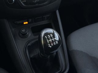 Ford Tourneo Courier 1.0 EcoBoost Ambiente 74 kW (100 CV)