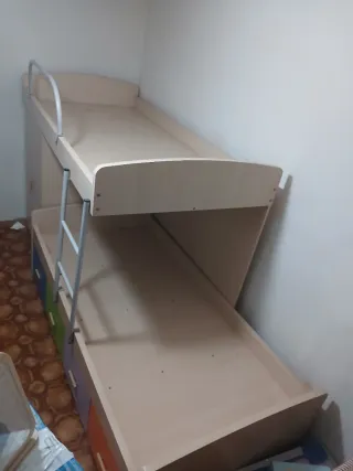 Literas tren madera clara