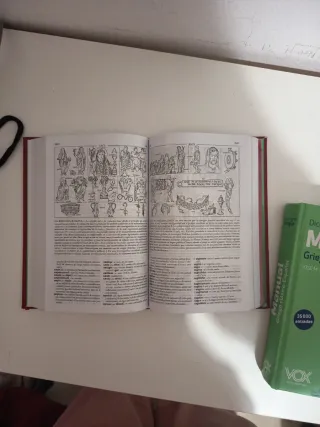 Diccionario ilustrado latín-español/ español-latín