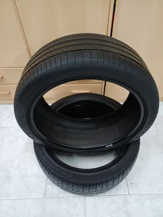 4 Neumáticos 235/40 R19 91W