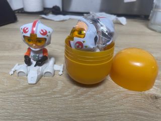 Huevo Kinder Maxi Star Wars
