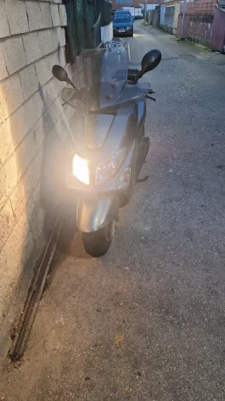 Yamaha Majesty 125cc Gris itiqueta c año 2007