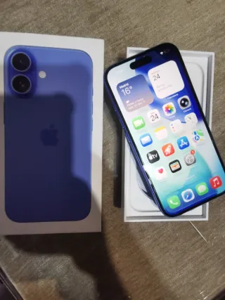 iPhone 16 azul