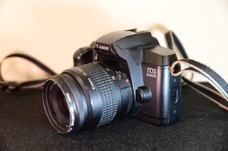 Cámara Canon EOS 5000 Analógica