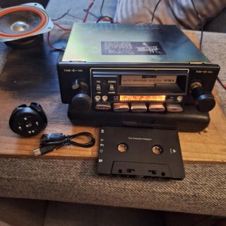 Radio Coche Cassette Aiwa Auto Revés con Bluetooth