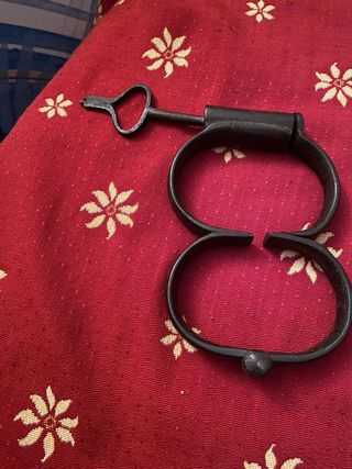 Grilletes esposas Esclavos Cuba Siglo XIX