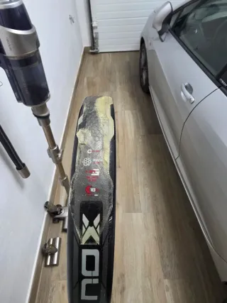 Pala de pádel NOX AT2 Genius LTD - Edición Limitad