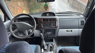 Mitsubishi Montero 2004