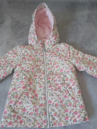 Chaqueta niña floral rosa